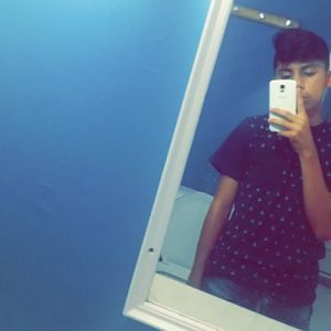 Meet your Posher, Alex